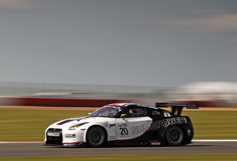 Sumo Power GT Nissan GT-R Picture